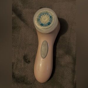 Clarisonic Facial Cleansing System